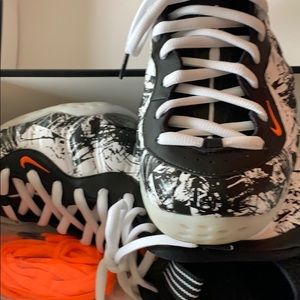 Air foamposite size 9